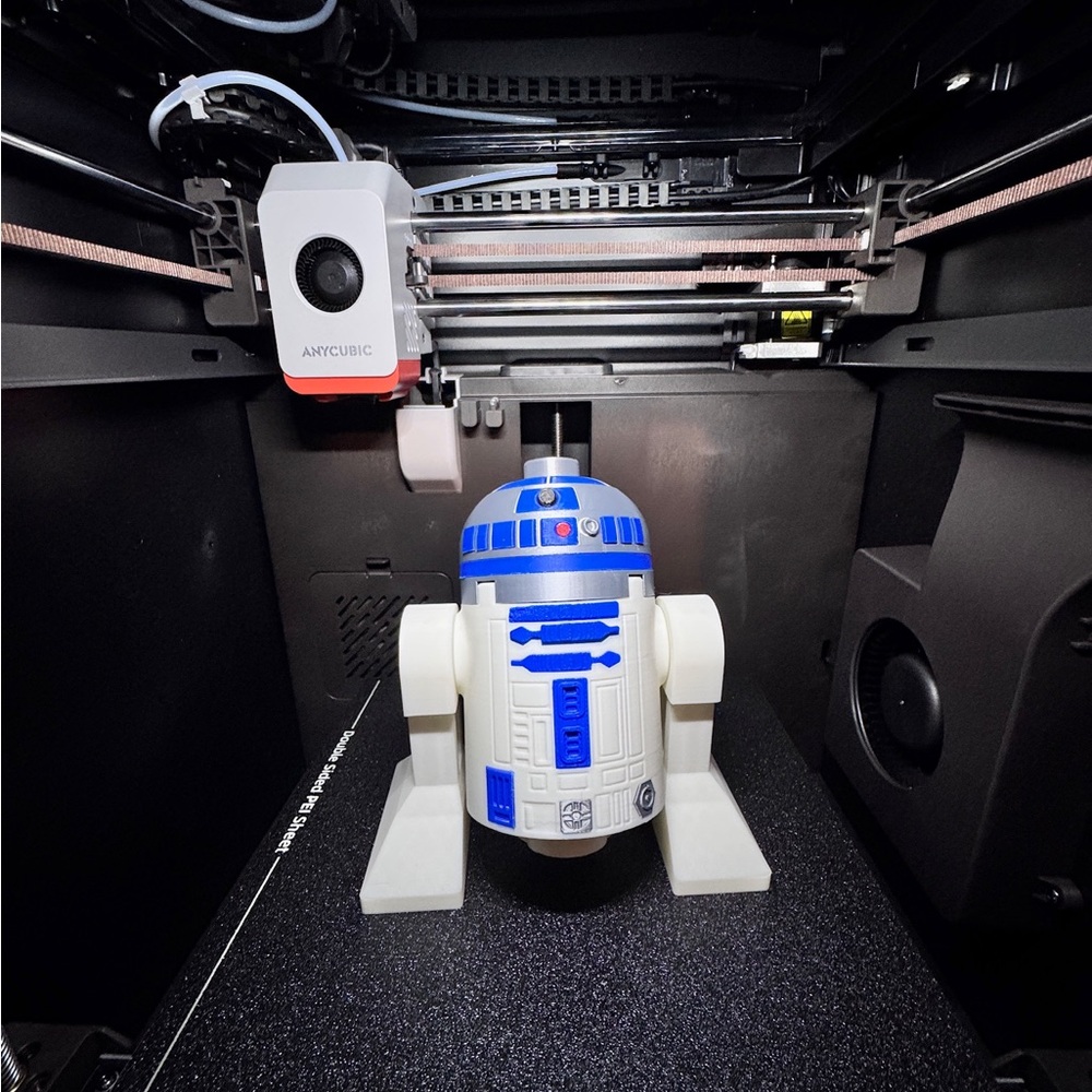 3D Printed LEGO Star Wars R2-D2